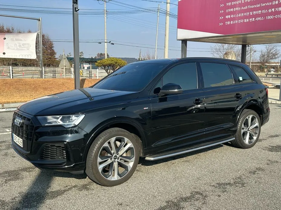Audi Q7