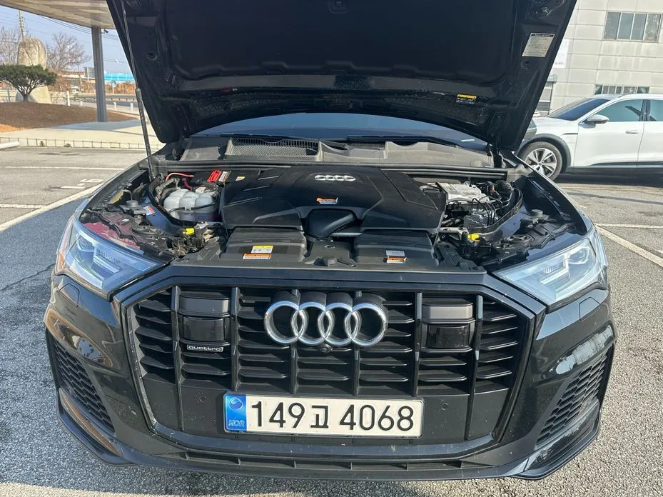 Audi Q7 2022 из KR, фото 7