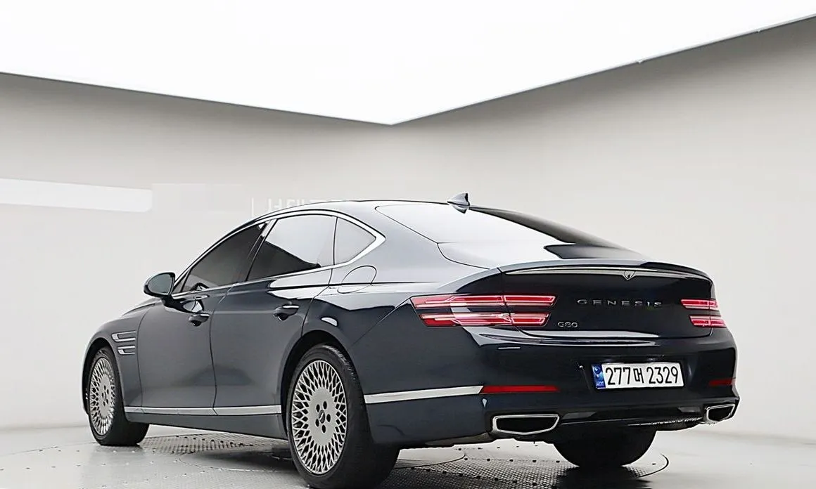 Genesis G80 — фото 10