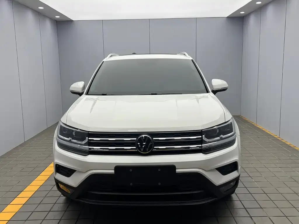 Volkswagen Tharu — фото 6