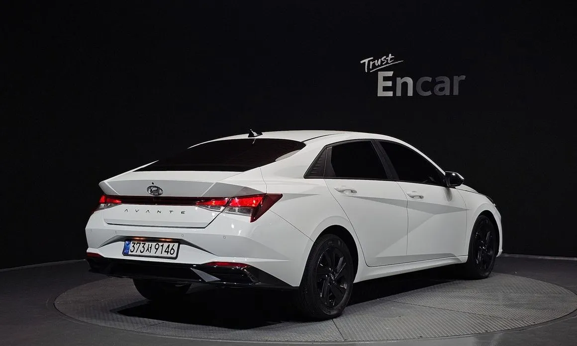 Hyundai AVANTE — фото 4