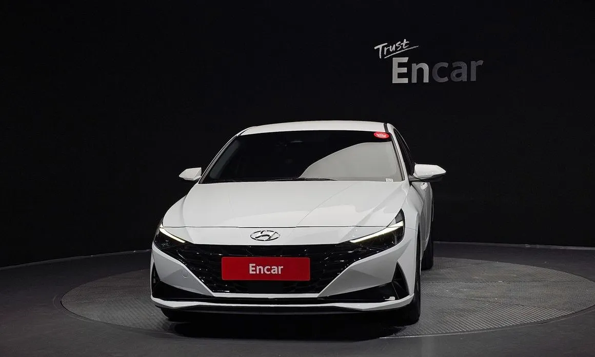 Hyundai AVANTE — фото 2