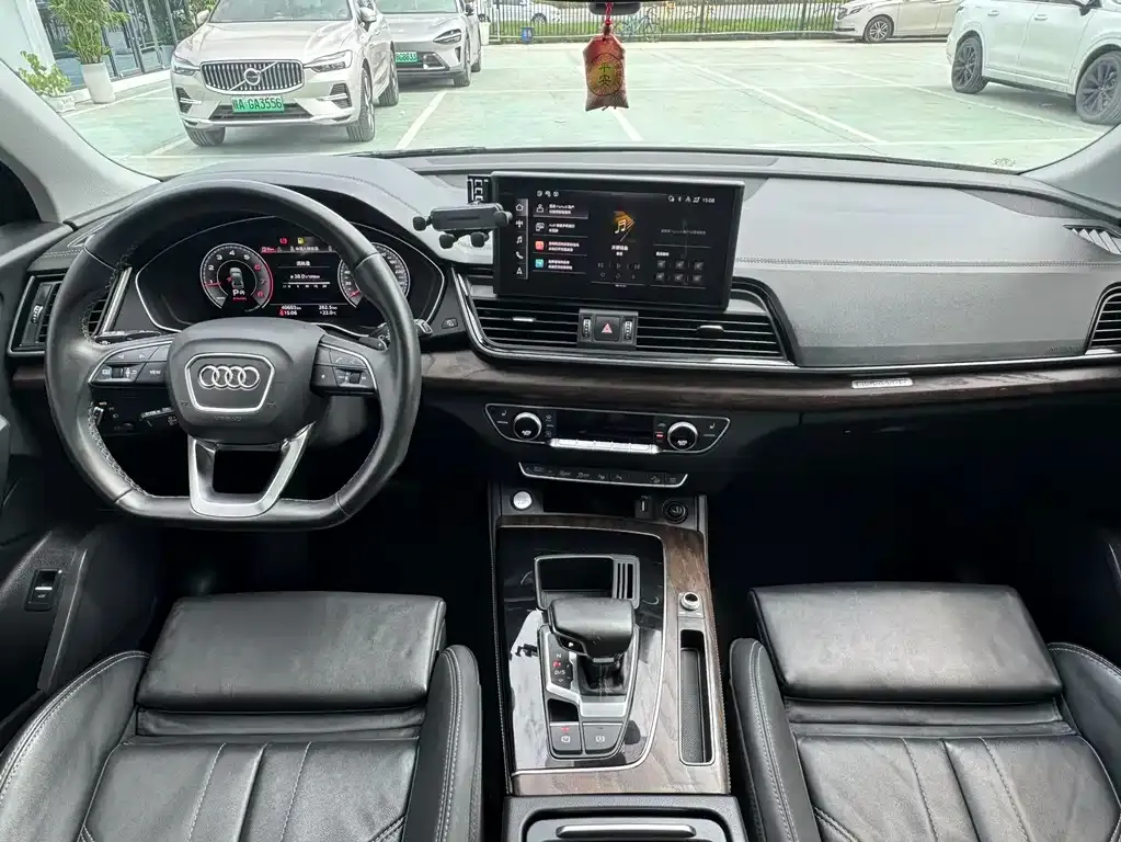 Audi Q5L 2021 из CN, фото 8