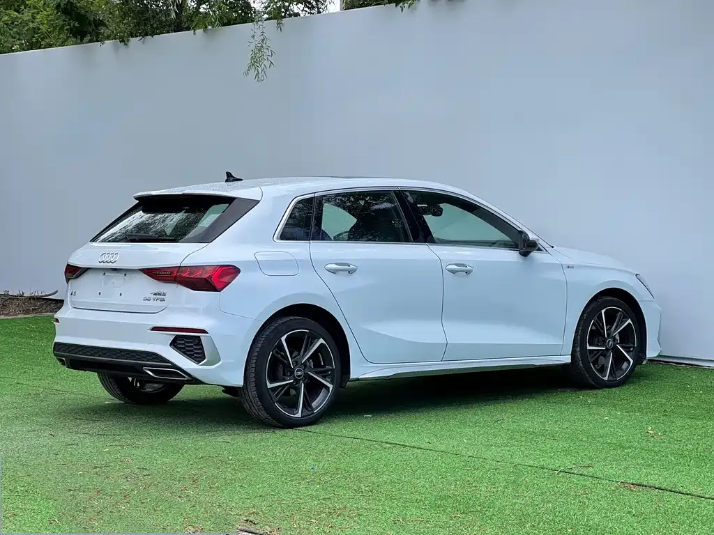 Audi A3 — фото 9