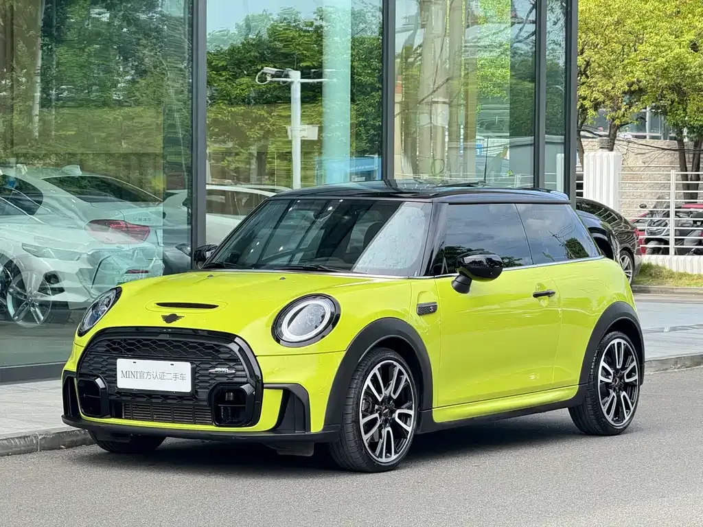 MINI Cooper (3-door) — фото 1