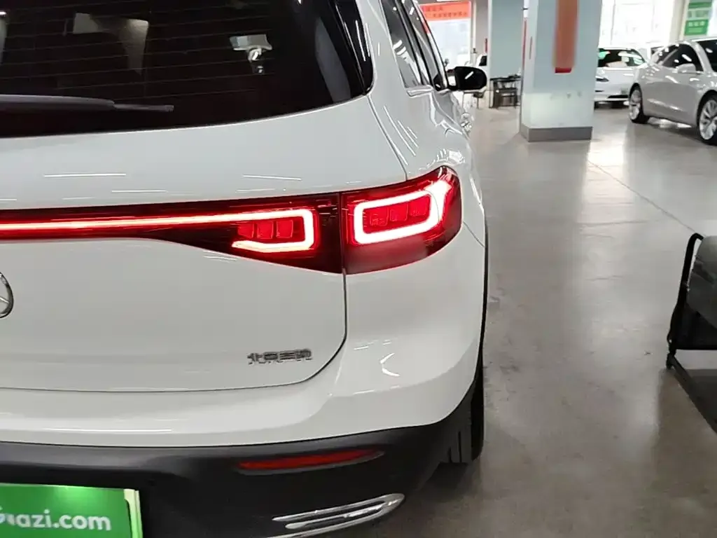 Mercedes-Benz EQB 2023 из CN, фото 10