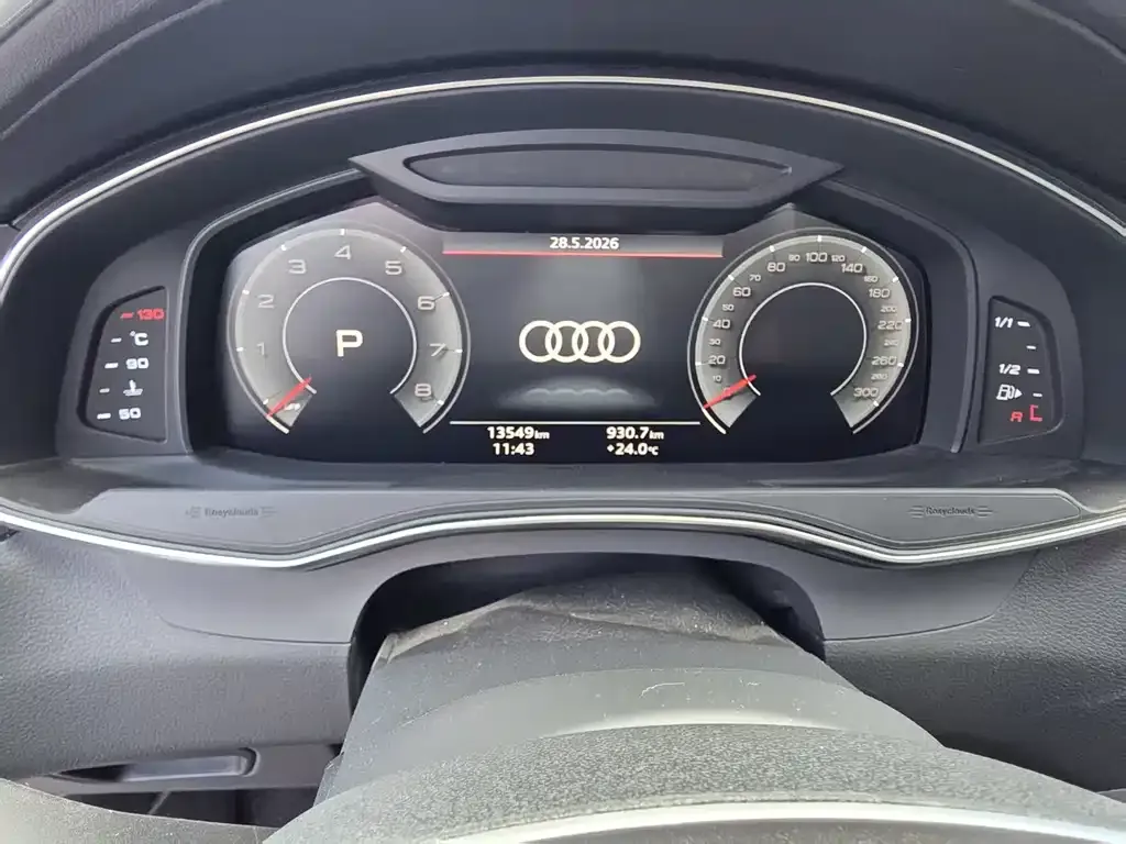 Audi A6L — фото 2