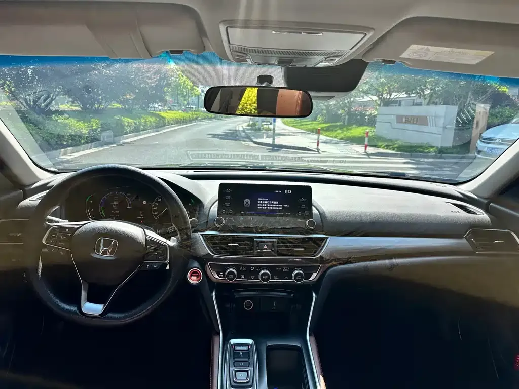 Honda Inspire — фото 10