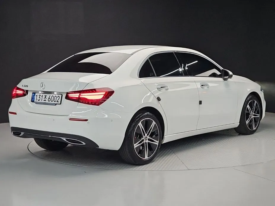 Mercedes-Benz A-Class 2024 из KR, фото 2