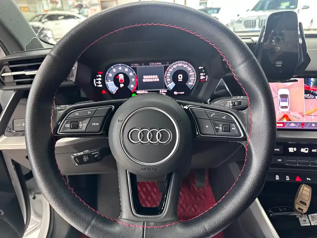 Audi A3 — фото 10