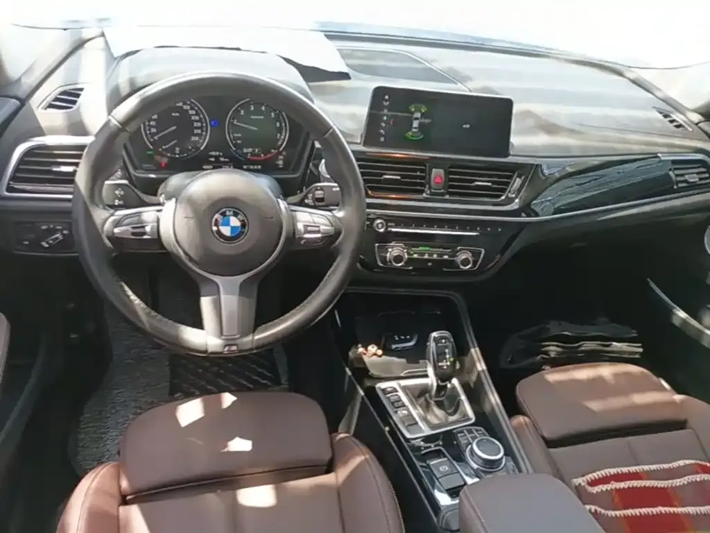 BMW 1 Series 2021 из CN, фото 6