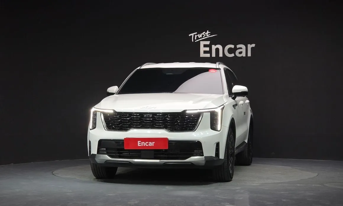 Kia Sorento — фото 6