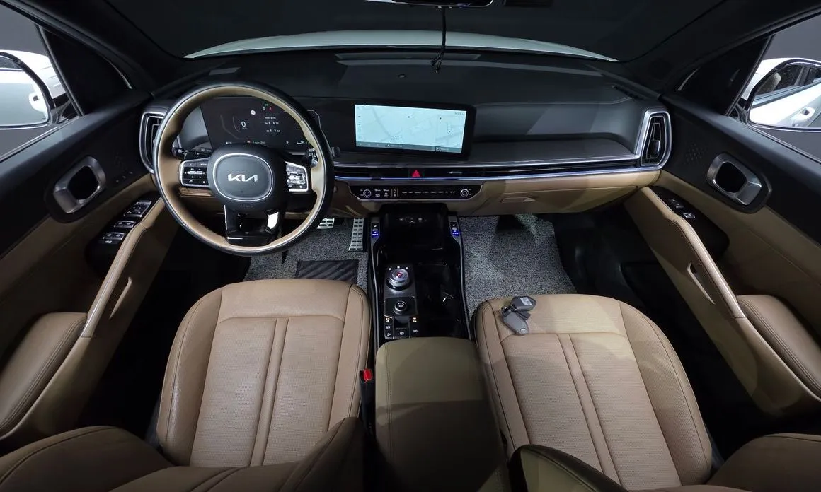 Kia Sorento — фото 9