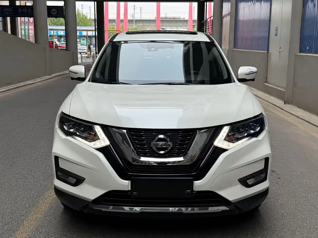 Nissan X-Trail — фото 2