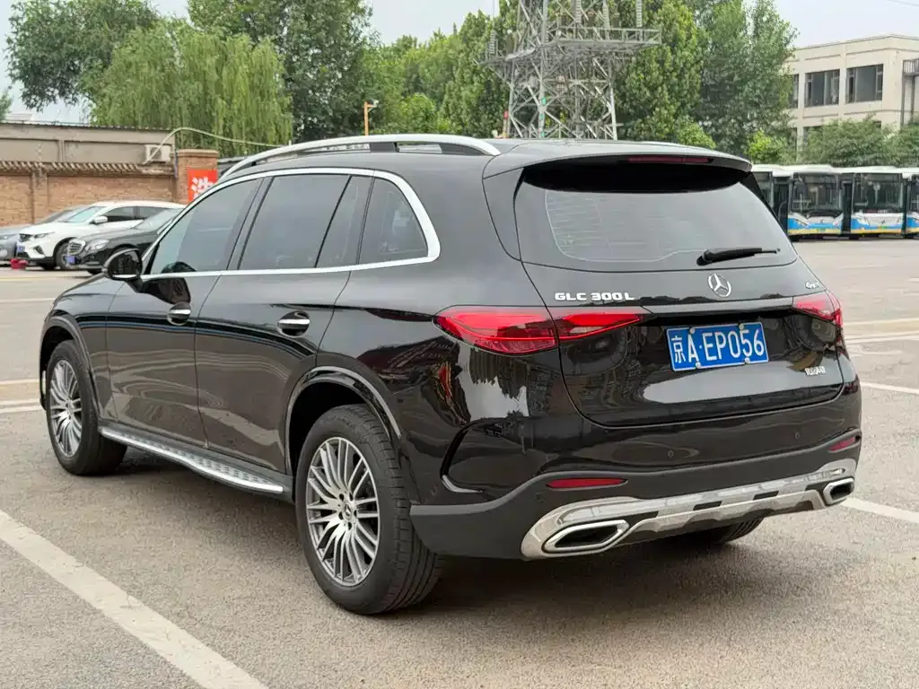 Mercedes-Benz GLC — фото 5