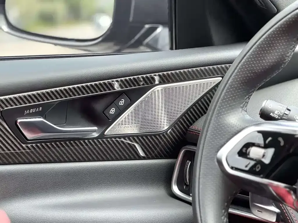 Jaguar XEL 2024 из CN, фото 6