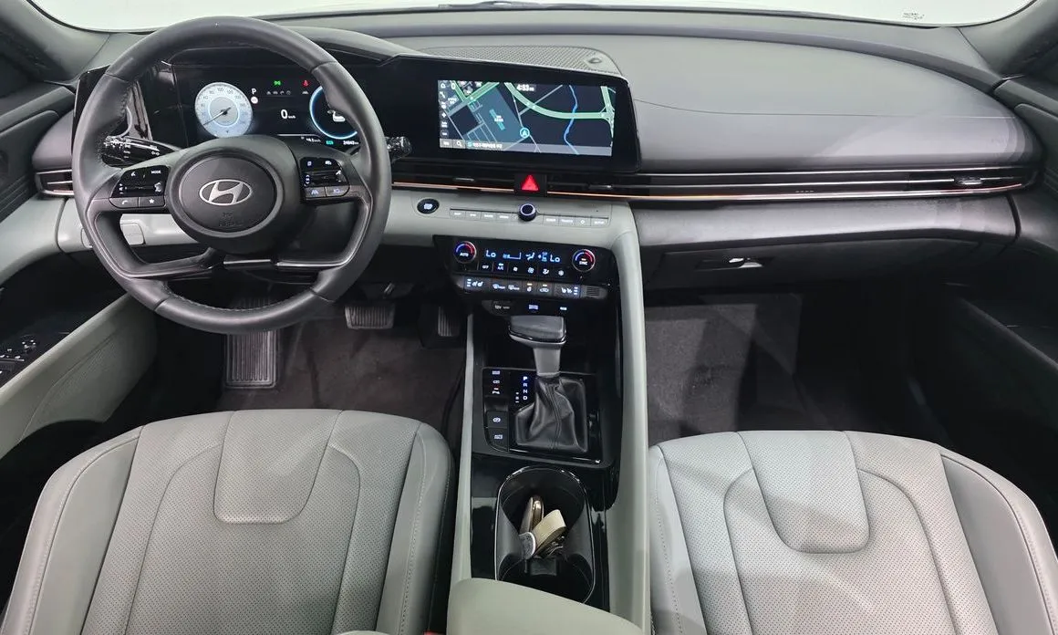Hyundai AVANTE — фото 4