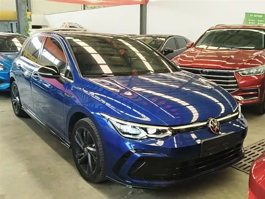 Volkswagen Golf 2021 из CN, фото 2