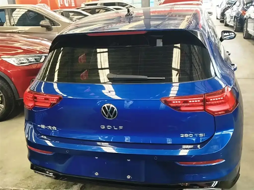 Volkswagen Golf 2021 из CN, фото 10