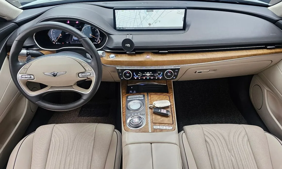 Genesis G80 — фото 10