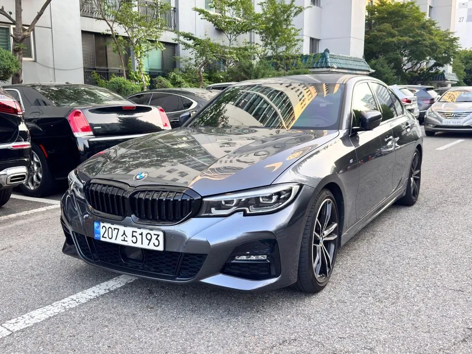 BMW 3-Series 2022 из KR, фото 5