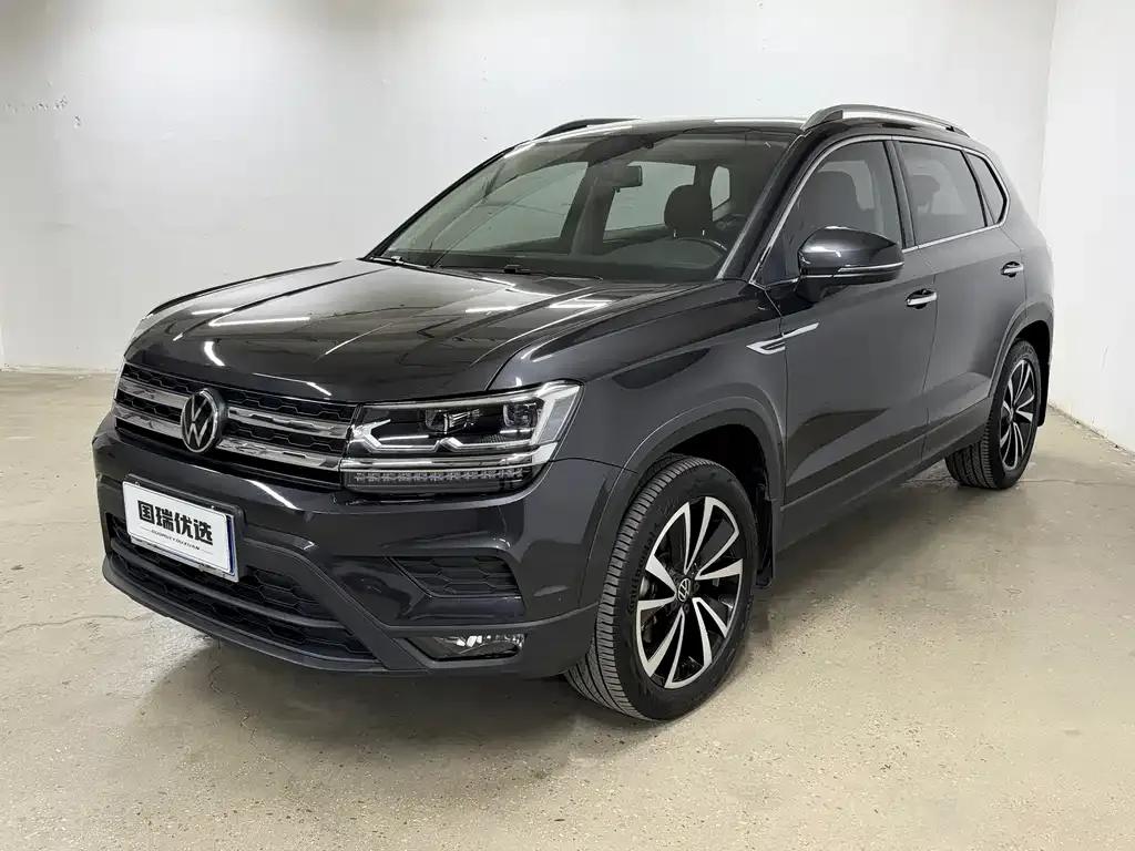 Volkswagen Tharu — фото 1