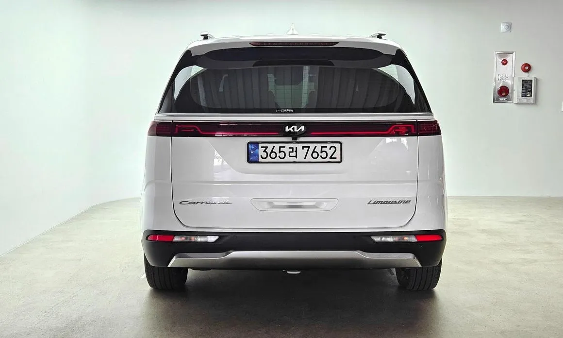 Kia Carnival — фото 3