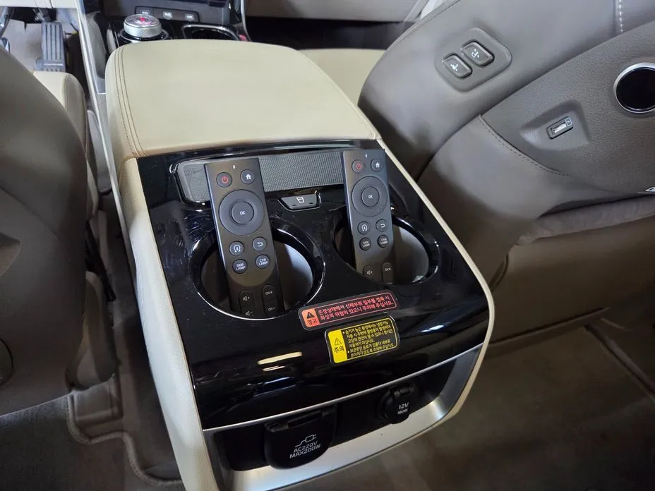 Kia Carnival — фото 2