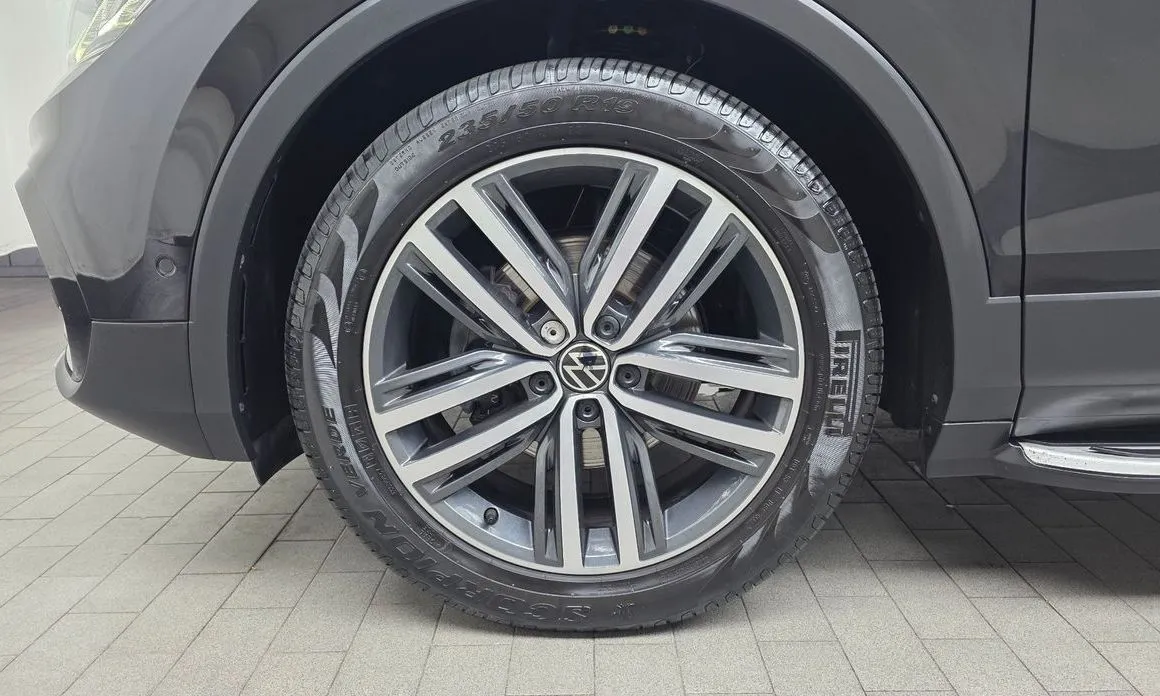 Volkswagen Tiguan 2023 из KR, фото 9