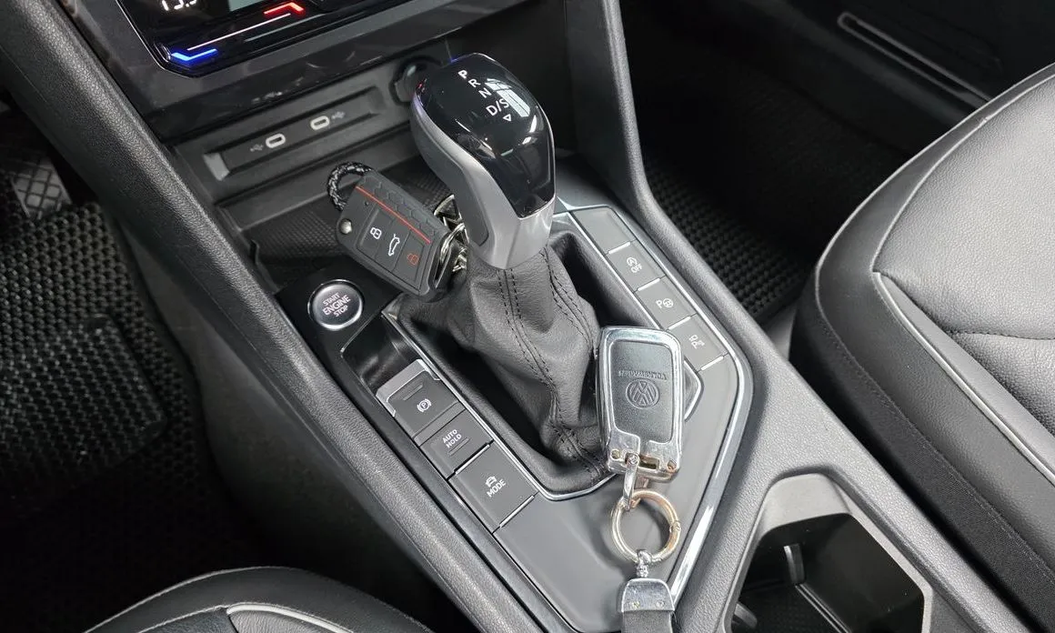 Volkswagen Tiguan 2023 из KR, фото 8