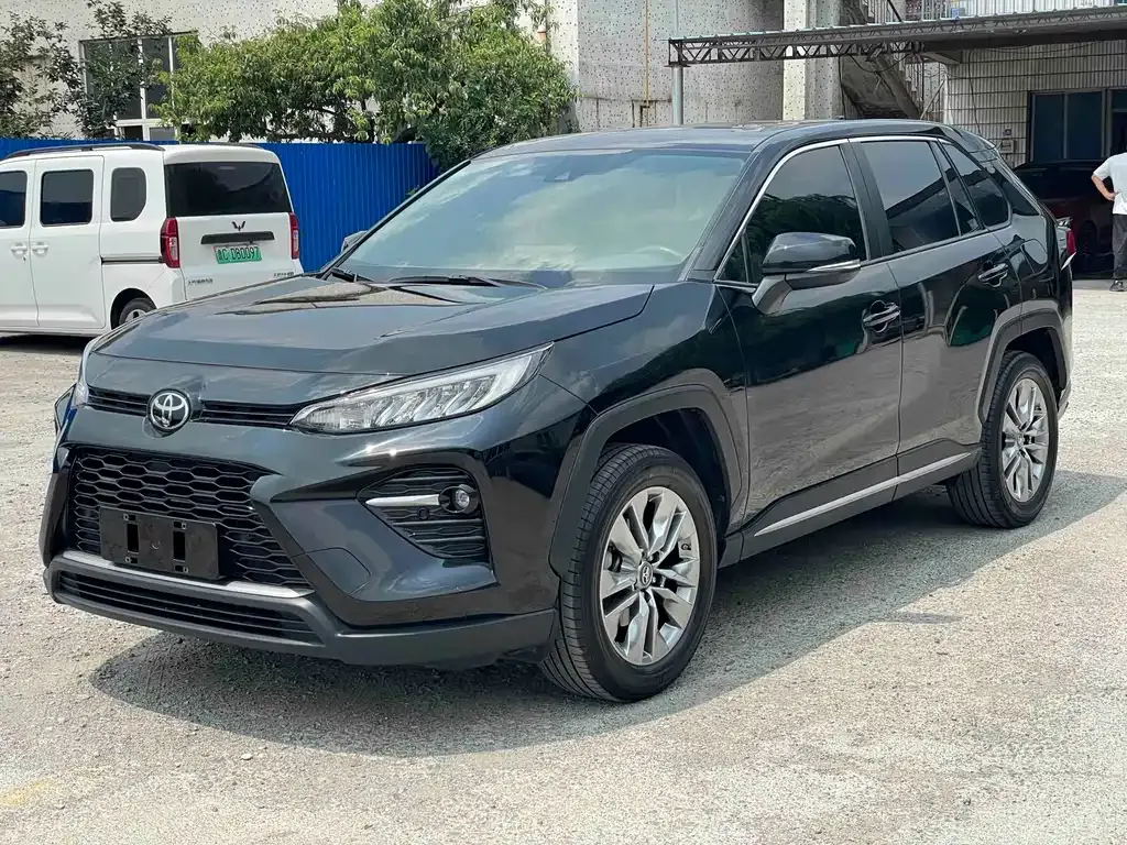 Toyota Wildlander — фото 1