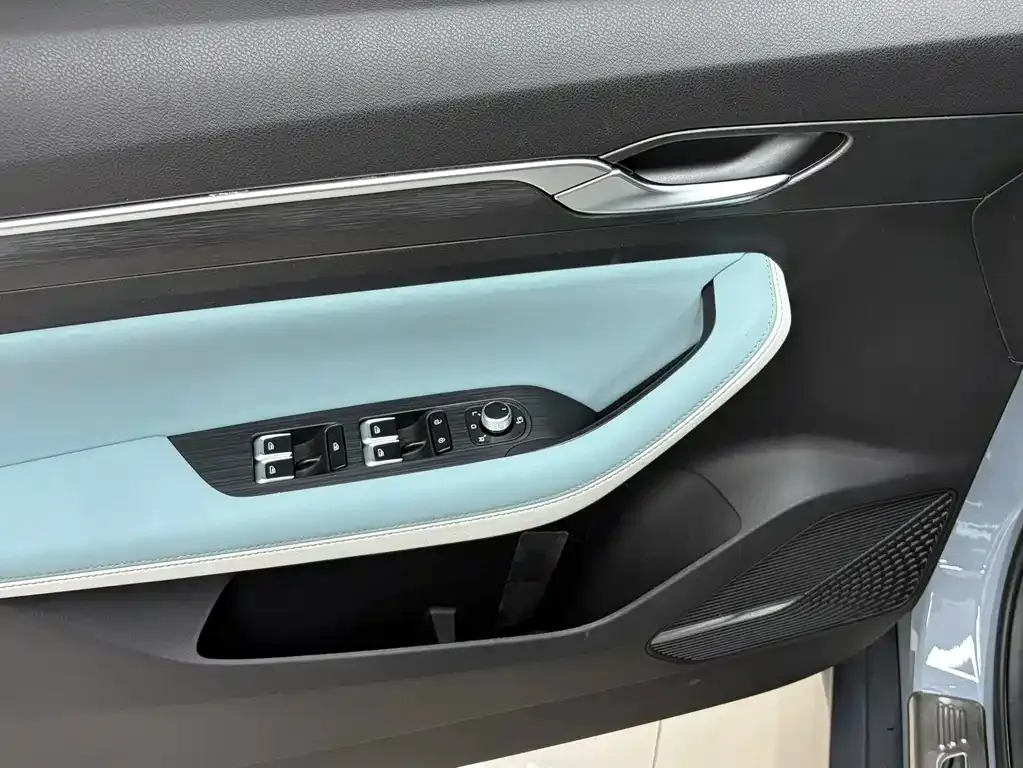 Geely Emgrand S 2023 из CN, фото 10
