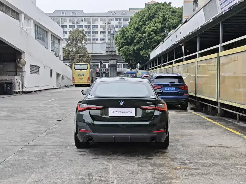 BMW 4 Series 2022 из CN, фото 3