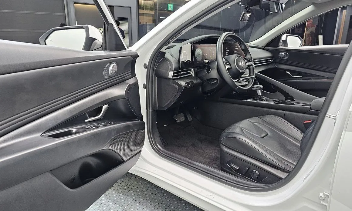 Hyundai AVANTE 2021 из KR, фото 9