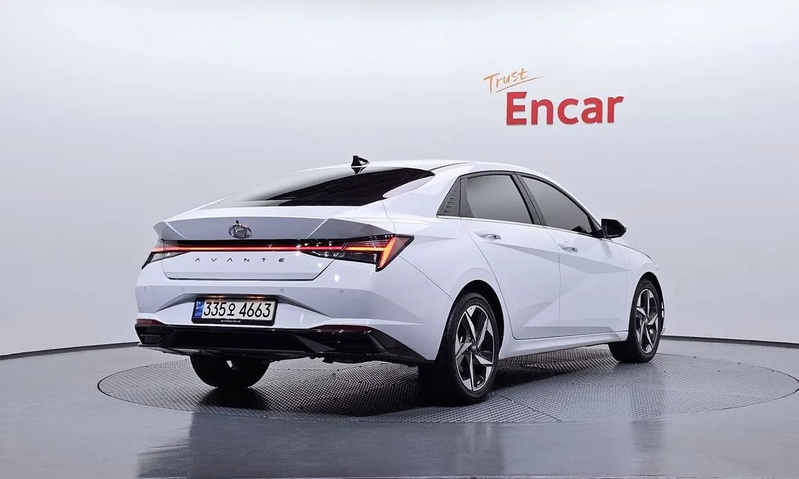 Hyundai AVANTE 2021 из KR, фото 2