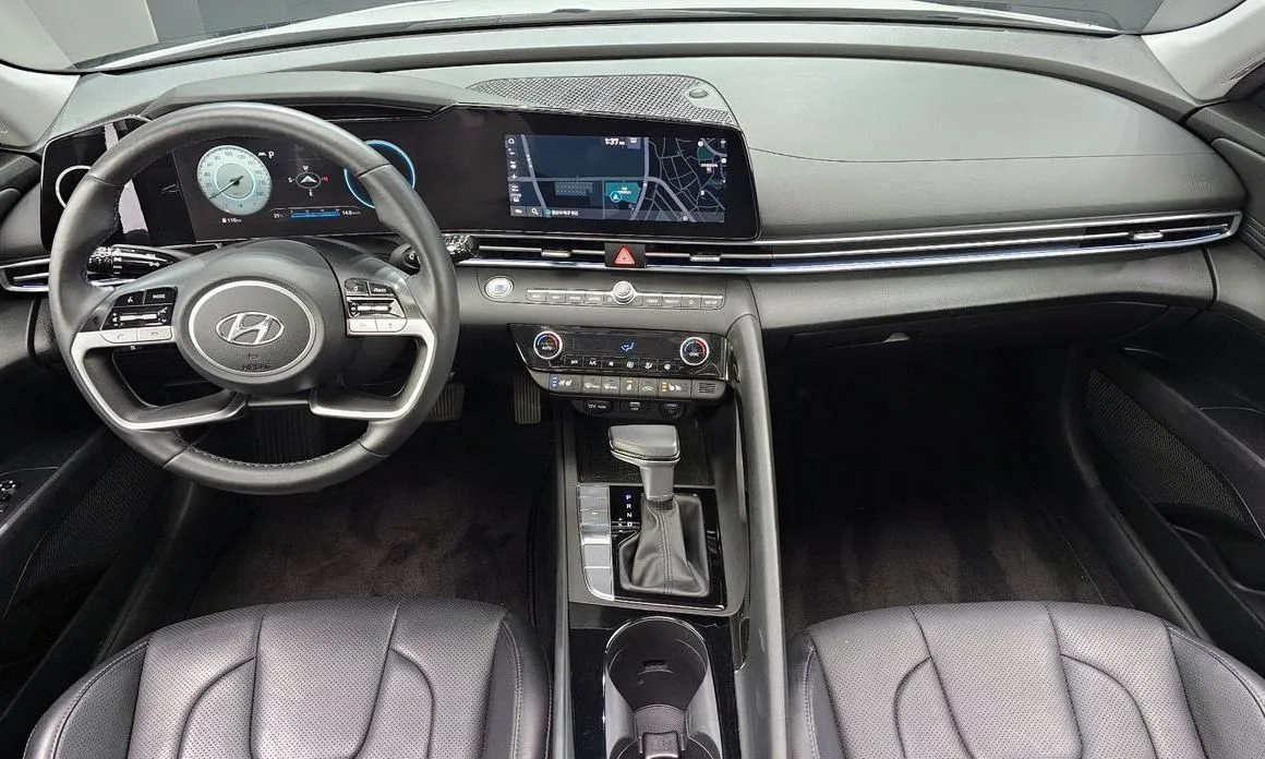 Hyundai AVANTE 2021 из KR, фото 8