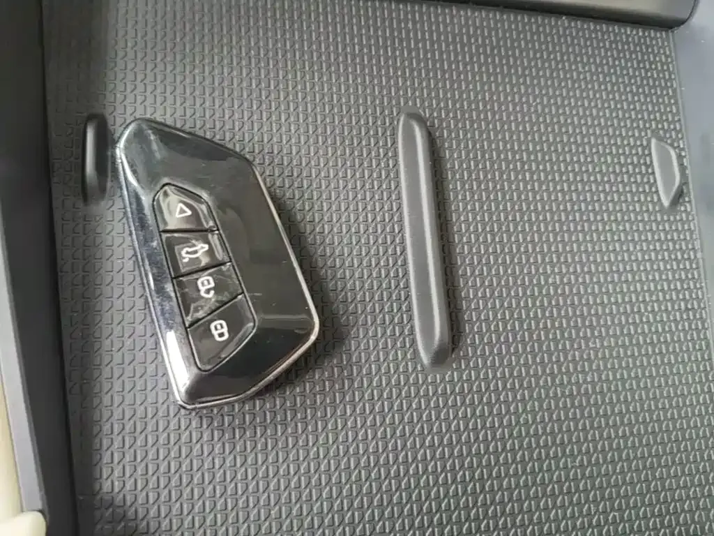 BYD Qin L 2024 из CN, фото 9