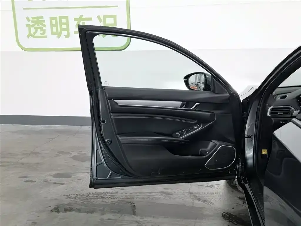 Honda Inspire 2022 из CN, фото 7