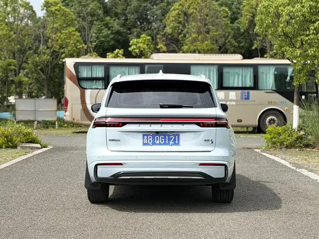 Geely Xingyue L 2023 из CN, фото 10