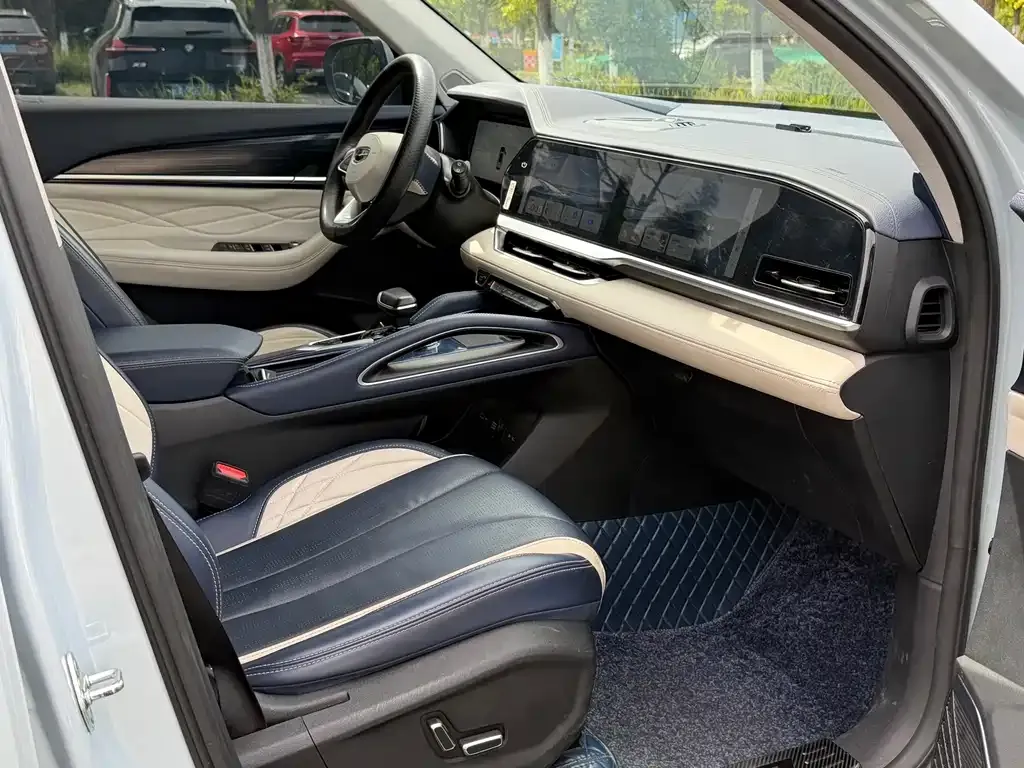 Geely Xingyue L 2023 из CN, фото 3