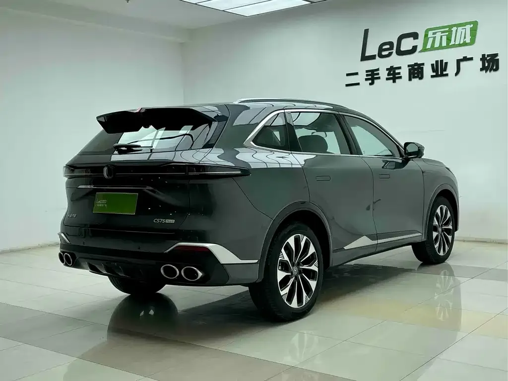 Changan CS75PLUS — фото 6