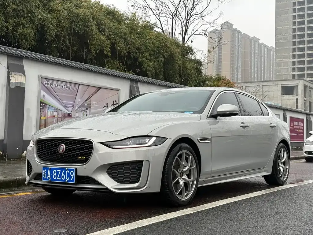 Jaguar XEL