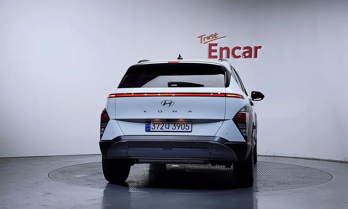 Hyundai Kona 2023 из KR, фото 2