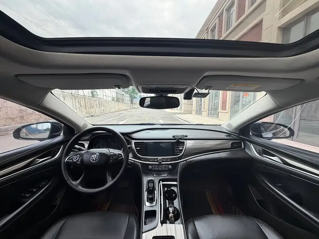 Buick LaCrosse 2021 из CN, фото 3
