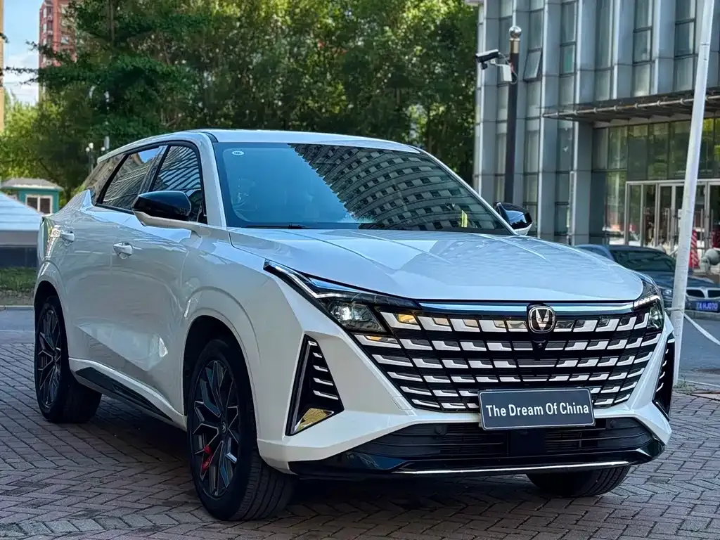 Changan UNI-Z 2025 из CN, фото 6