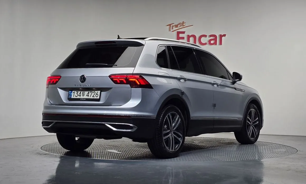 Volkswagen Tiguan 2021 из KR, фото 8