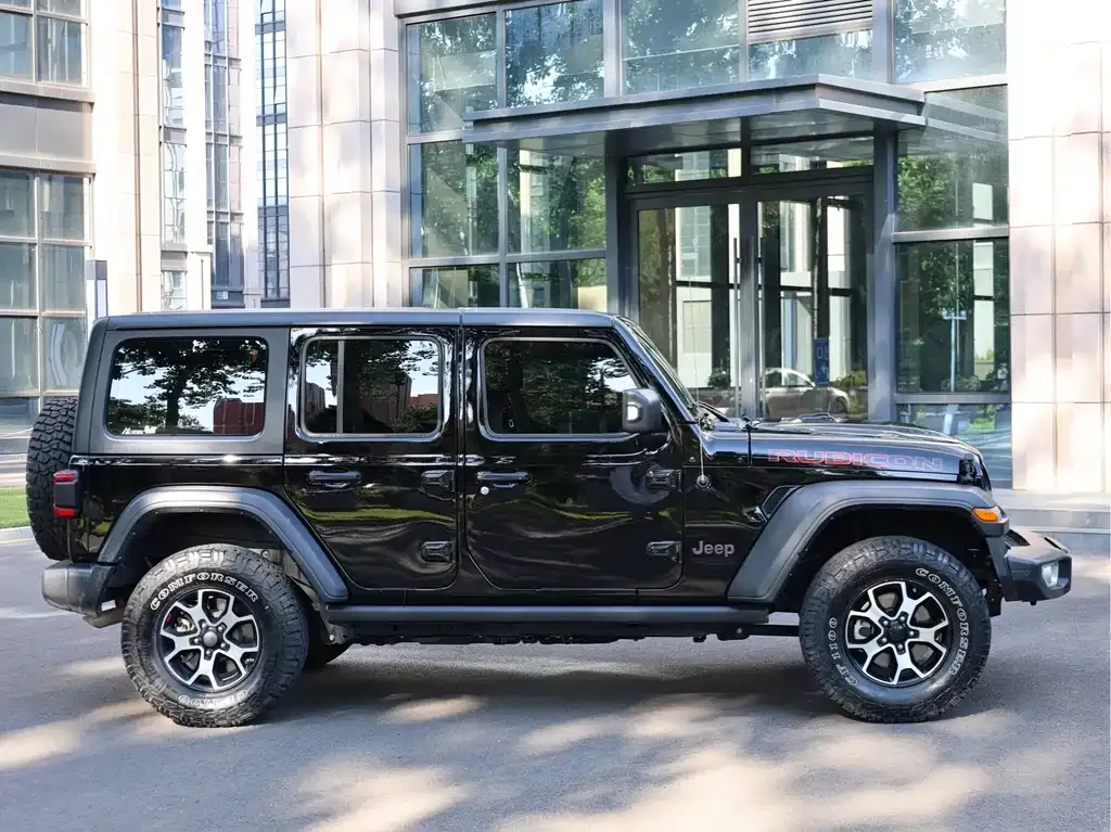 Jeep Wrangler — фото 3