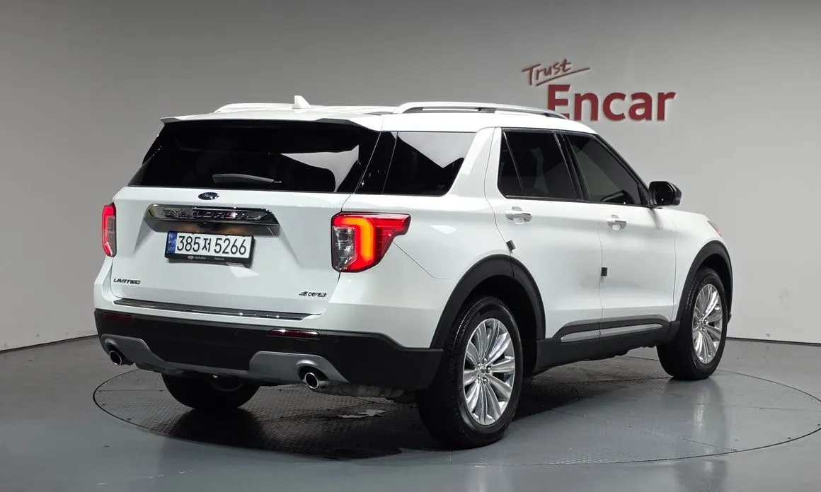 Ford Explorer 2023 из KR, фото 4
