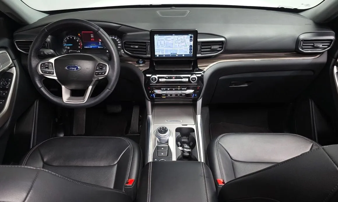 Ford Explorer 2023 из KR, фото 7