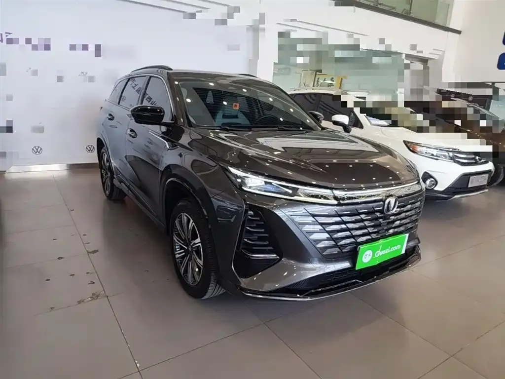 Changan CS75PLUS — фото 9